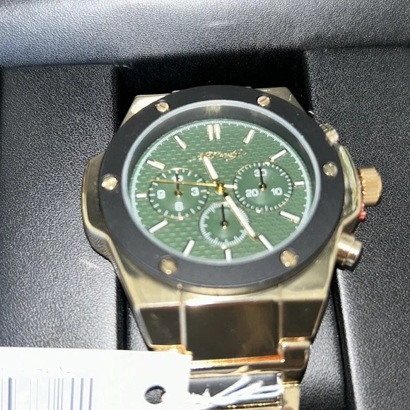 ED HARDY MEN'S WATCH GOLD & BLACK & Green face METAL BRACELET